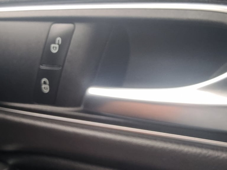 2018 Mercedes-Benz GLA GLA 180 Urban Edition 5dr ESTATE PETROL Manual