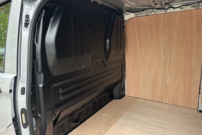 2025 Volkswagen Transporter 2.0 TDI 150 Commerce Plus Van Van Diesel Manual