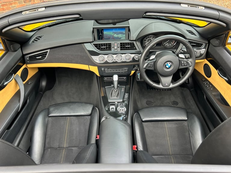 2011 BMW Z4 3.0 30i M Sport Convertible 2dr Petrol Auto sDrive Euro 5 (258 ps)