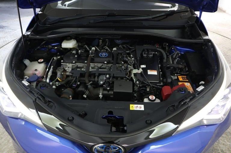 2020 Toyota C-HR 1.8 VVT-h Dynamic CVT Euro 6 (s/s) 5dr HATCHBACK PETROL/ELECTRIC Automatic
