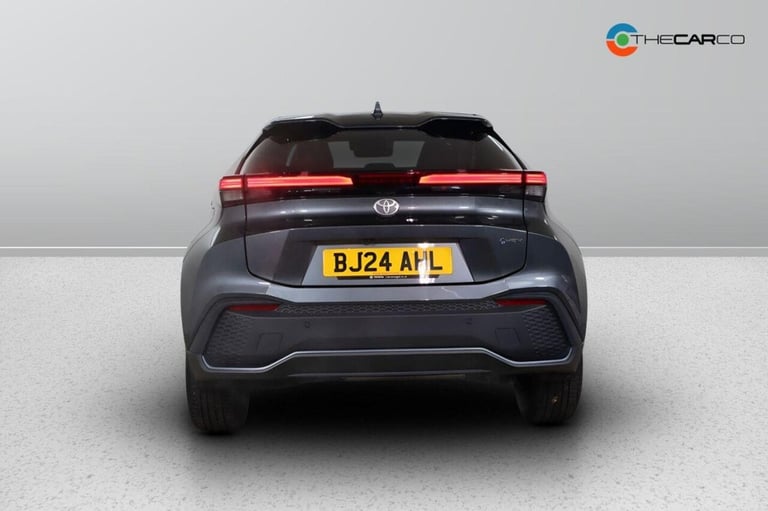 2024 Toyota C-HR 1.8 VVT-h Design CVT Euro 6 (s/s) 5dr HATCHBACK PETROL/ELECTRIC Automatic