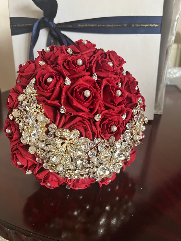 image for Red wedding bouquet 