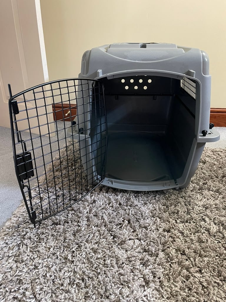 image for Airline approved pet carrier - immaculate condition