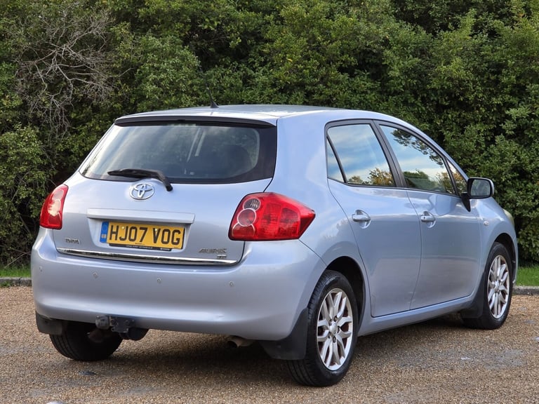 2007 Toyota Auris 1.6 Automatic VVTi TR MM 5dr . 87000 Miles . CHEAP on Fuel. GOOD Car. HATCHBACK...