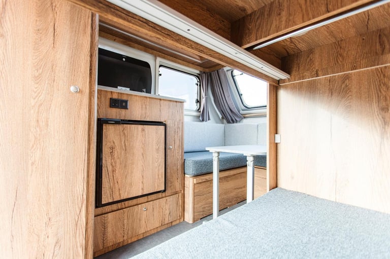 Freedom Wayfarer Quad - Small family caravan for four with bathroom