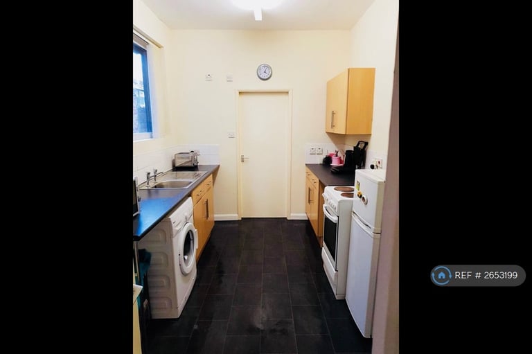 1 bedroom flat in Norton Road, Stockton-On-Tees, TS20 (1 bed) (#2653199)