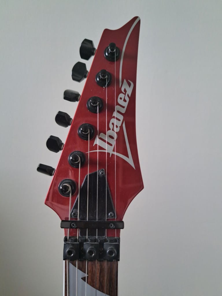 Ibanez RG550DX Genesis ruby red