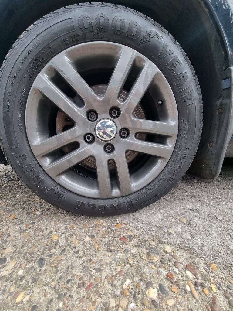 2009 Volkswagen Touran 2.0 TDI DPF SE 5dr MPV Diesel Manual