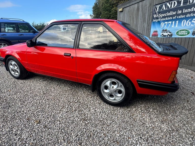  Ford Escort 1.6 XR3 3dr Petrol Manual