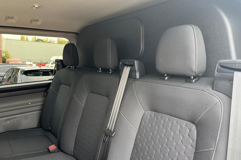 2025 Ford Transit Custom 2.5 PHEV 232ps H1 Double Cab Van Limited Auto PANEL VAN PETROL/ELECTRIC ...