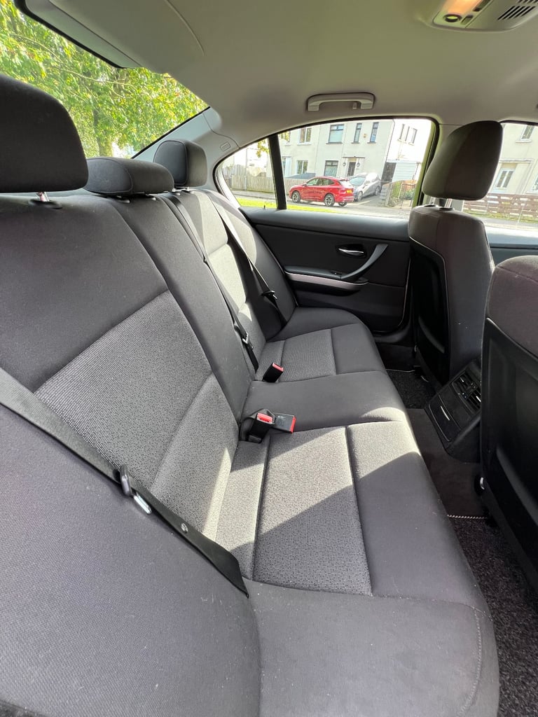 BMW, 3 SERIES, Saloon, 2007, Manual, 1995 (cc), 4 doors