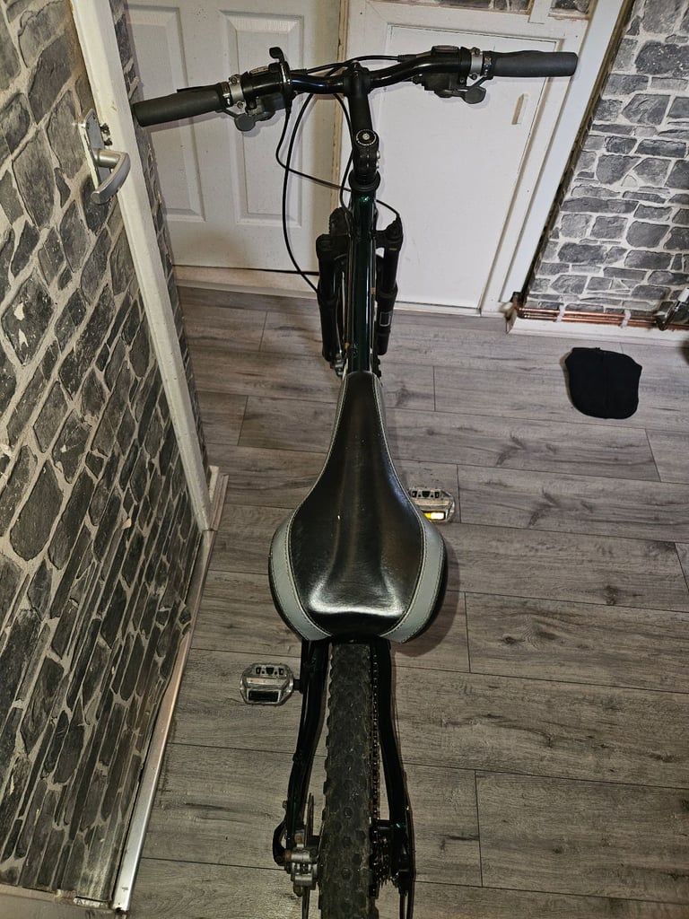 Dawes xc1.8 mountain bike