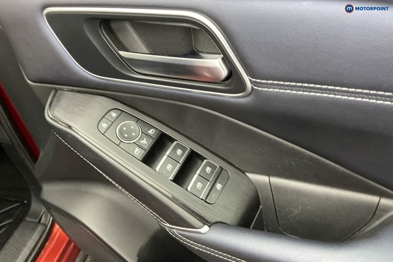 2022 Nissan Qashqai 1.3 DiG-T MH 158 Tekna 5dr Xtronic HATCHBACK PETROL Automatic