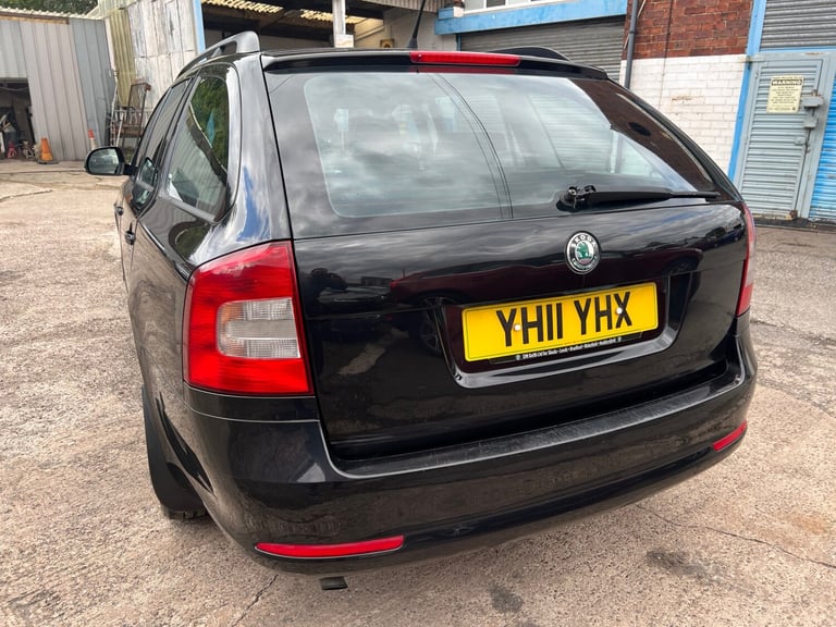 2011 Skoda Octavia 1.6 SE 5dr ESTATE Petrol Manual
