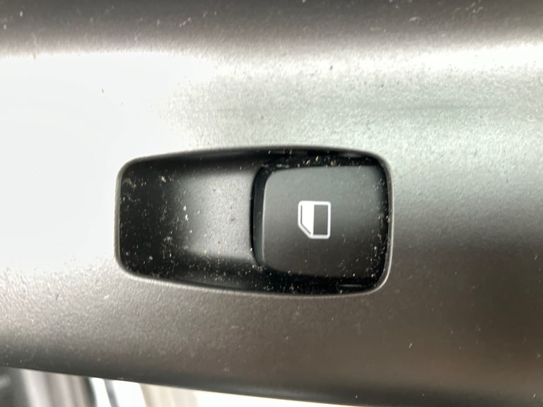 2022 Hyundai KONA 1.6 GDi Hybrid SE Connect 5dr DCT Hatchback PETROL/ELECTRIC Automatic