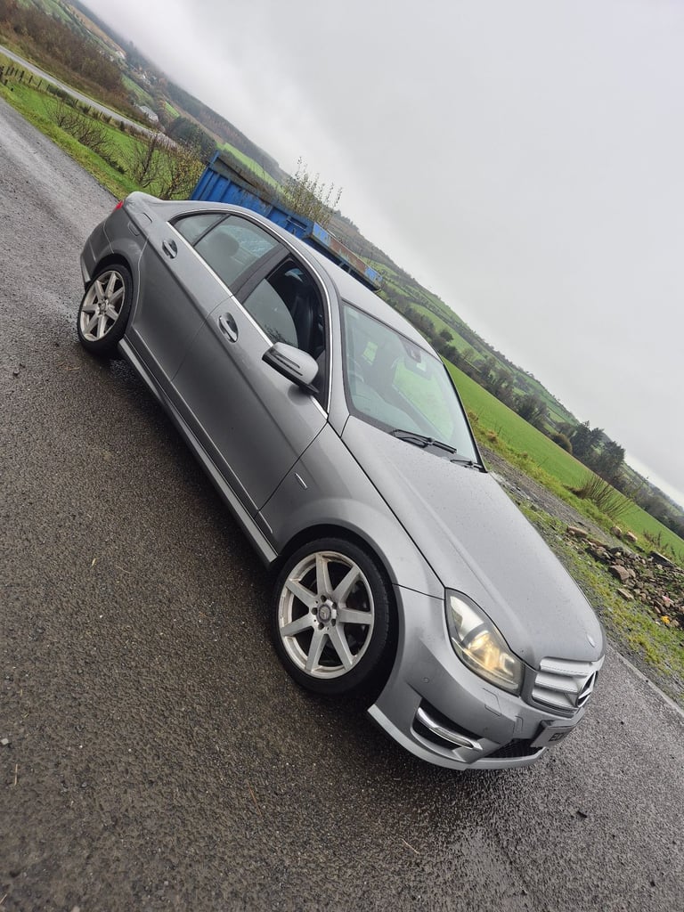 Mercedes-Benz, C CLASS, Saloon, 2011, Semi-Auto, 2143 (cc), 4 doors