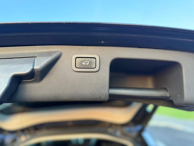 Land Rover, DISCOVERY SPORT, Estate, 2015, Other, 1999 (cc), 5 doors
