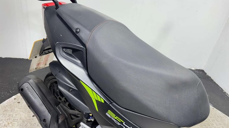 Peugeot Speedfight 4 LC 2021 16K RUNNING PROJECT BIKE SCOOTER 125CC