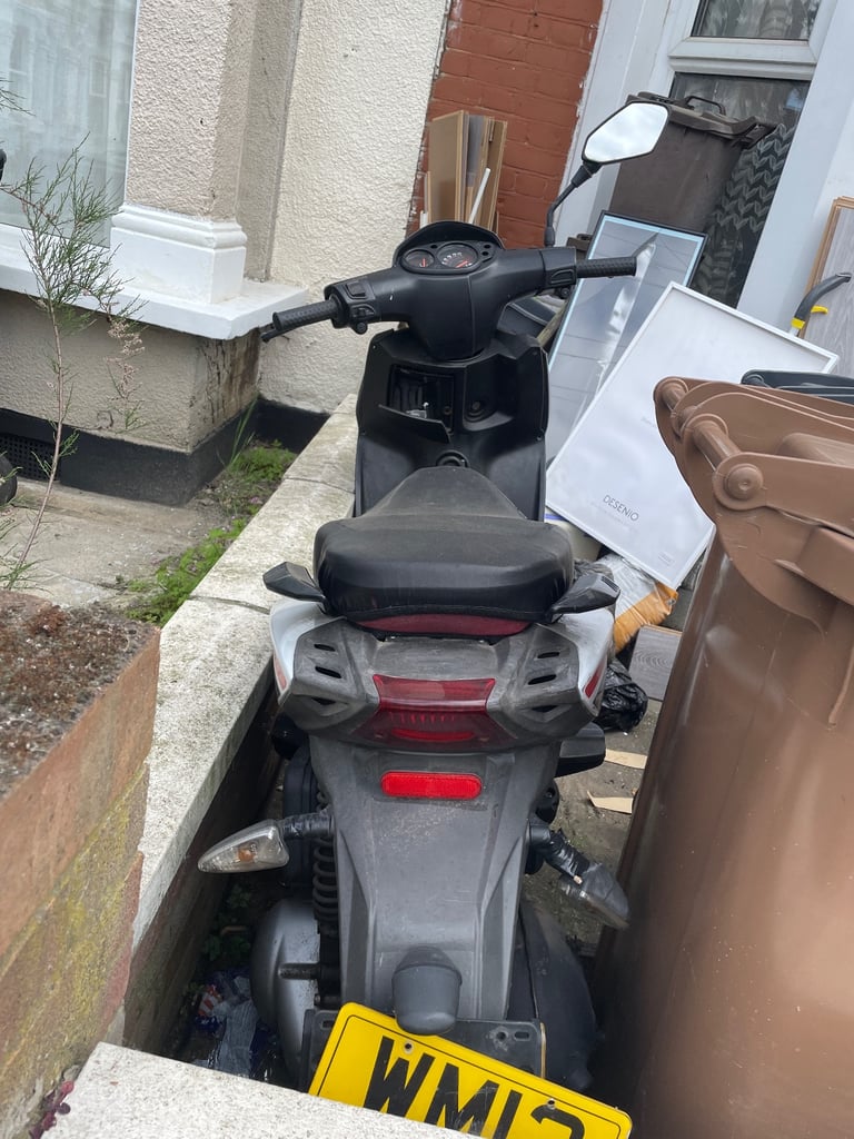 Free Motorcycle parts for people that commonly need replacement