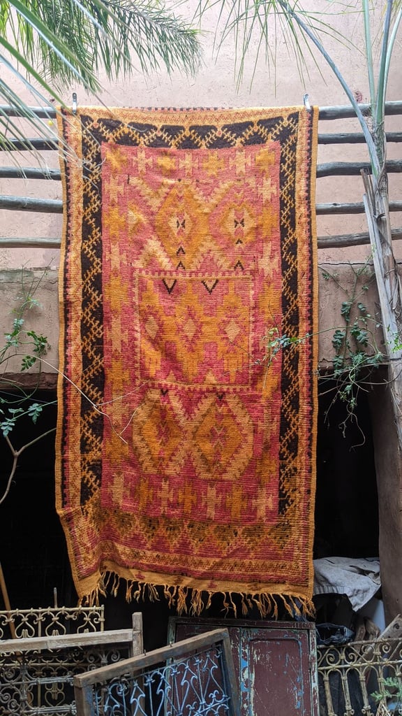 silky wool vintage rug 250 x 125 cm