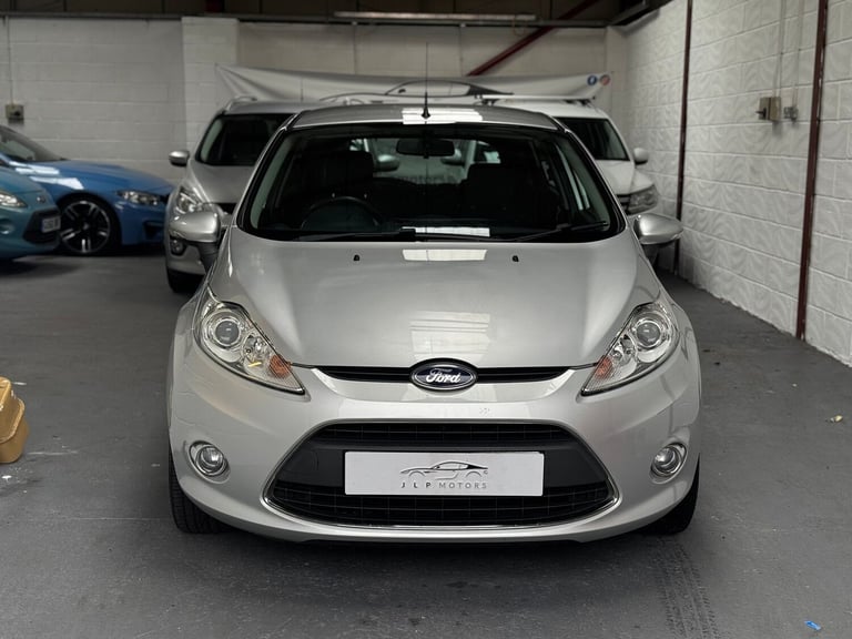 2012 Ford Fiesta 1.25 Zetec 5dr [82] HATCHBACK PETROL Manual