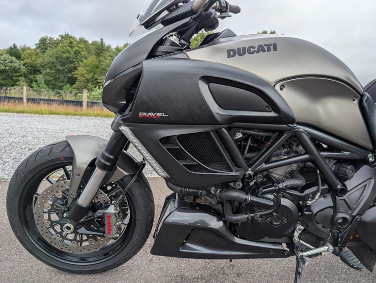 2013 DUCATI DIAVEL STRADA