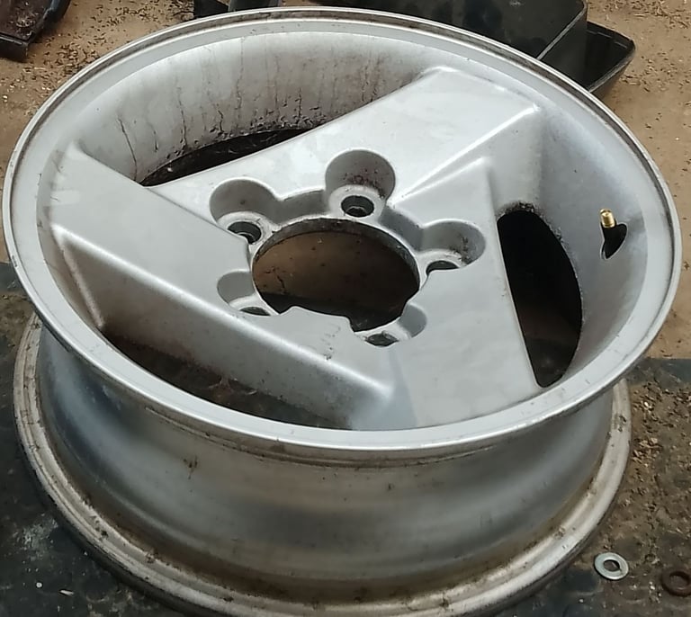 image for Suzuki Jimmy alloys wheels 