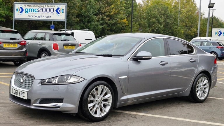 image for 2011 Jaguar XF 2.2d Premium Luxury 4dr Auto SALOON DIESEL Automatic