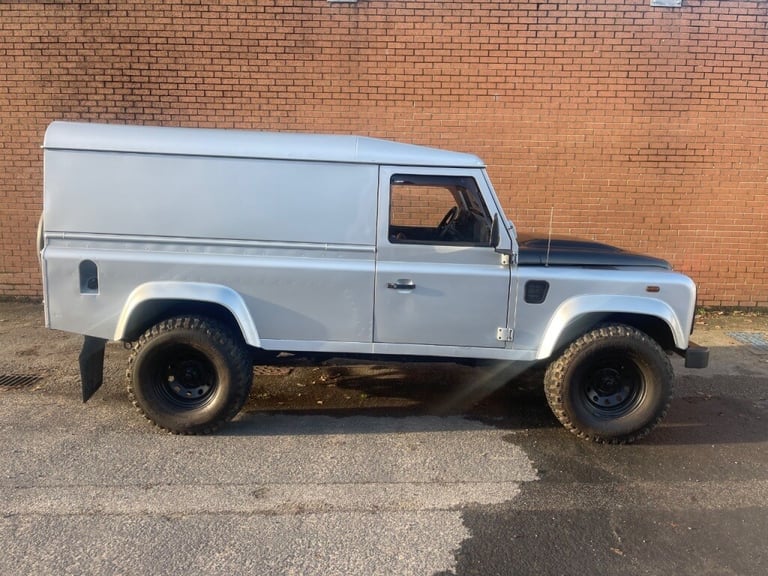  Land Rover Defender 110 Hard Top TDCi Diesel