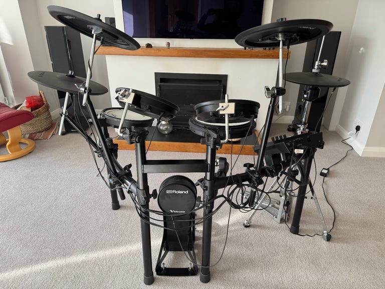 Roland TD-17KVX Drum Kit