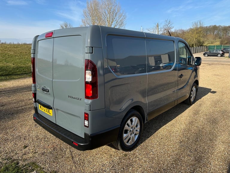 2022 Renault Trafic 2.0 dCi Blue 28 Sport SWB Euro 6 (s/s) 5dr PANEL VAN Diesel Manual