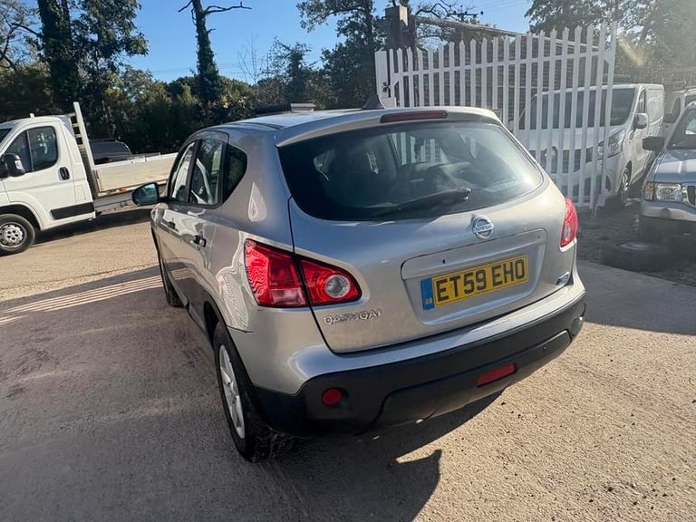 2010 Nissan Qashqai Qashqai Visia DCI Hatchback DIESEL Manual