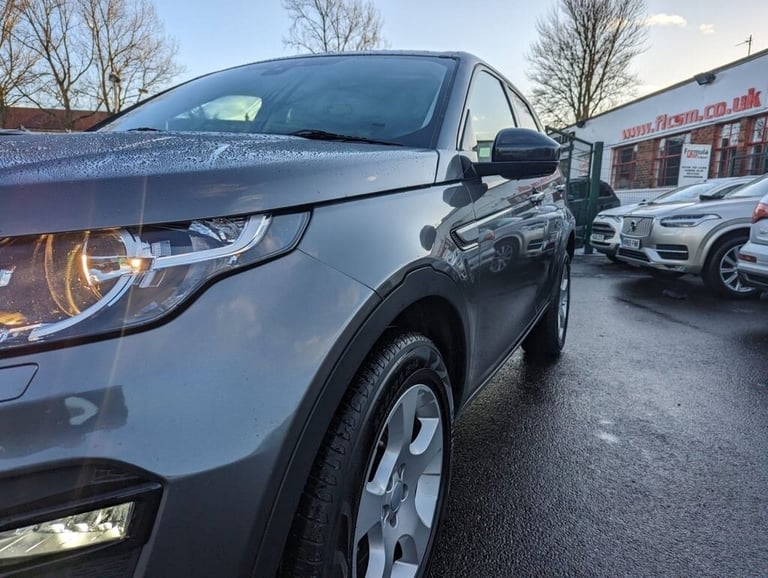 2017 Land Rover Discovery Sport 2.0 TD4 PURE SPECIAL EDITION 5d 150 BHP Estate Diesel Manual