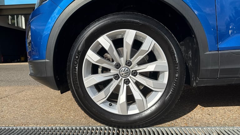 2020 Volkswagen T Roc 1.5 TSI 148hp SE Evo 5 Dr Manual with Light Pack  