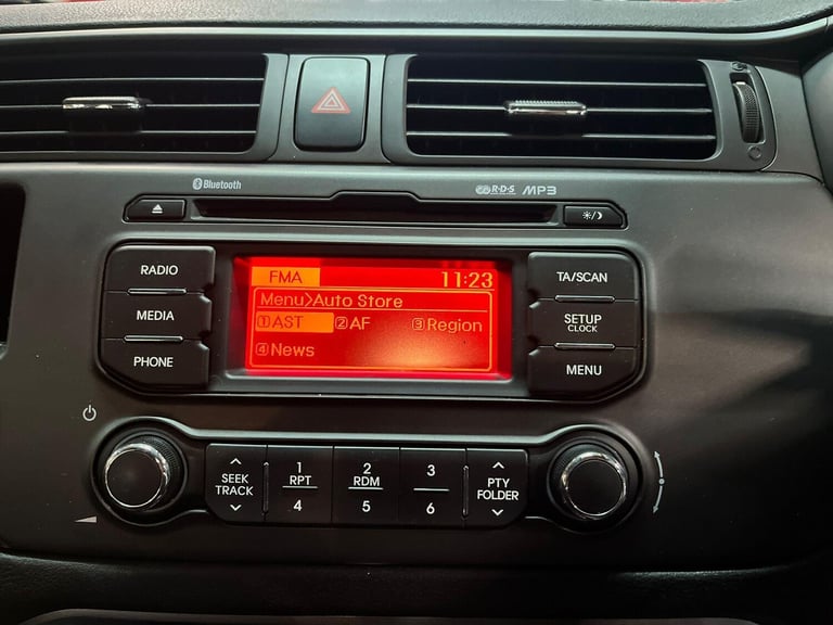 2012 Kia Rio 1.25 2 5dr HATCHBACK PETROL Manual