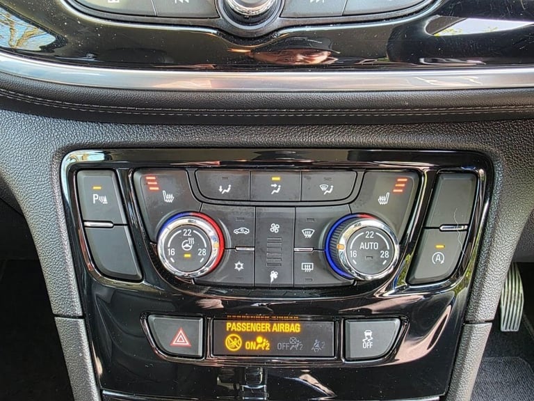 2016 66 VAUXHALL MOKKA X 1.6I ELITE SUV 5DR PETROL MANUAL EURO 6 (S/S) (115 PS)