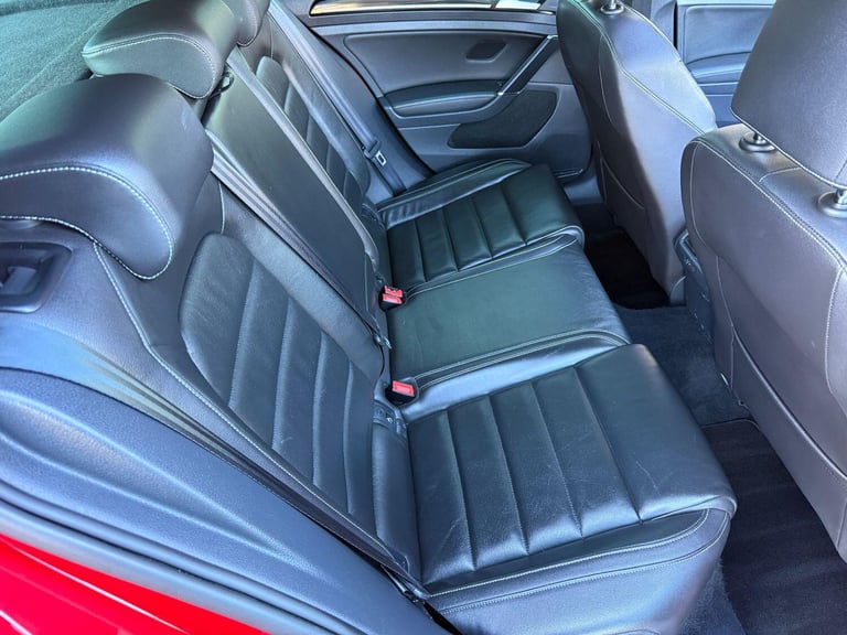 VOLKSWAGEN GOLF 2.0 TDI BlueMotion Tech GTD Red Auto Diesel 2015