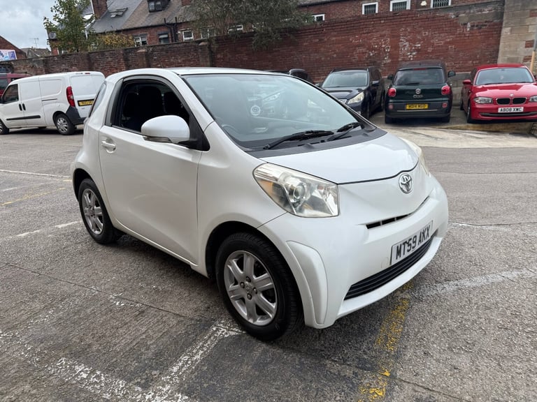 2010 Toyota IQ 1.0 VVT-i 3dr HATCHBACK Petrol Manual