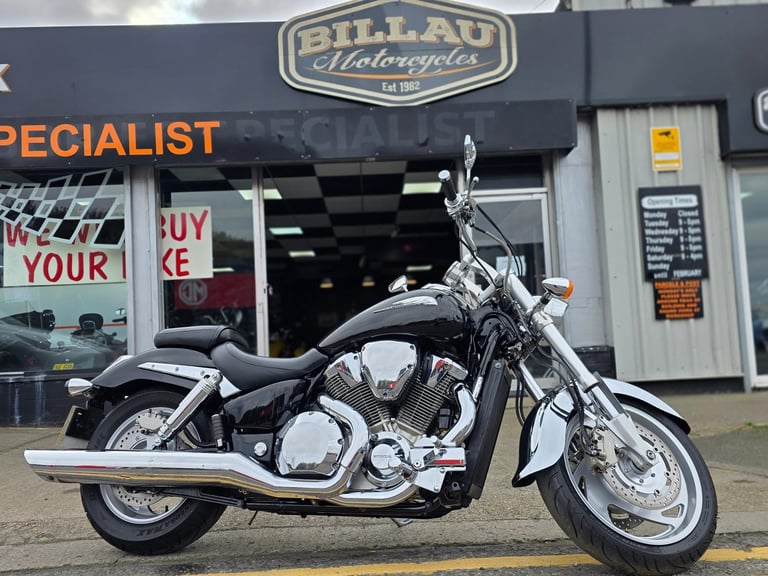image for 2009 HONDA VTX1800 22,000 MILE'S 