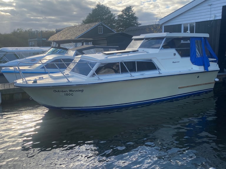 Birchwood 25 Diesel River cruiser, Boat 