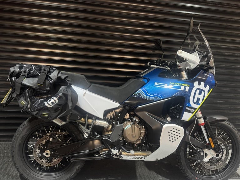 HUSQVARNA NORDEN 901 EXPEDITION 74 PLATE-HEATED SEAT-LUGGAGE ONLY 3012 MILES 202