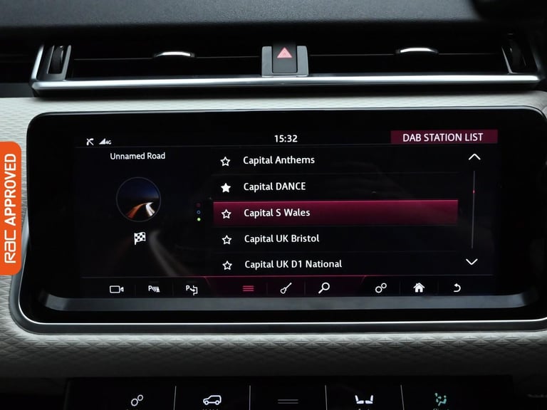 2019 Land Rover Range Rover Velar 2.0 D180 R-Dynamic SE SUV 5dr Diesel Auto 4WD Euro 6 (s/s) (180...