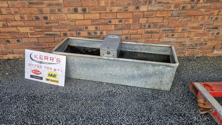 Iae galvanised double water trough farm livestock tractor 