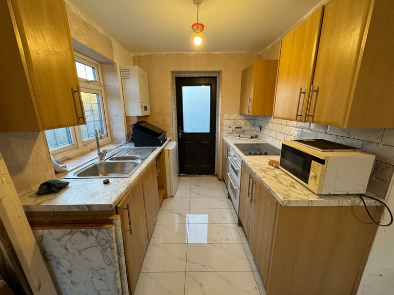 2 Bedroom self contained property (BILLS INC) 