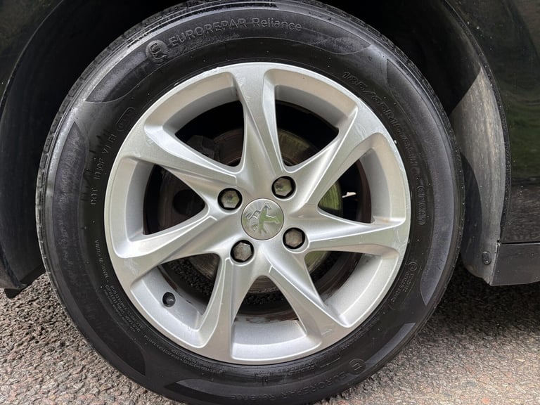 PEUGEOT 208 1.2 PureTech Active 2018