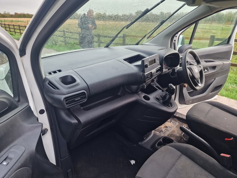 2019 Vauxhall Combo  Low 112k Miles  Spares Repairs  Cambelt Snapped  ULEZ