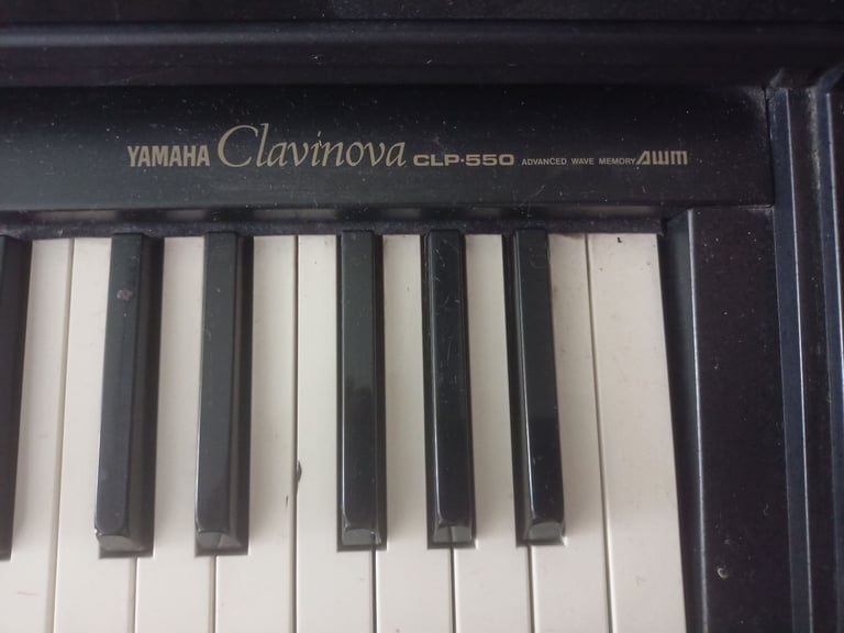 Yamaha Clavinova CLP-550 , Fully functional 