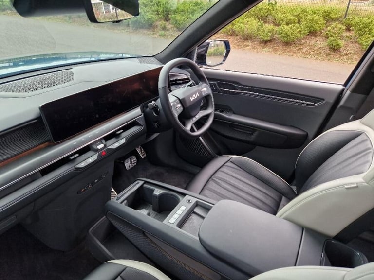 2024 Kia EV9 99.8kwh Gt Line Suv 5dr Electric Auto Awd (378 Bhp) ESTATE Electric Automatic