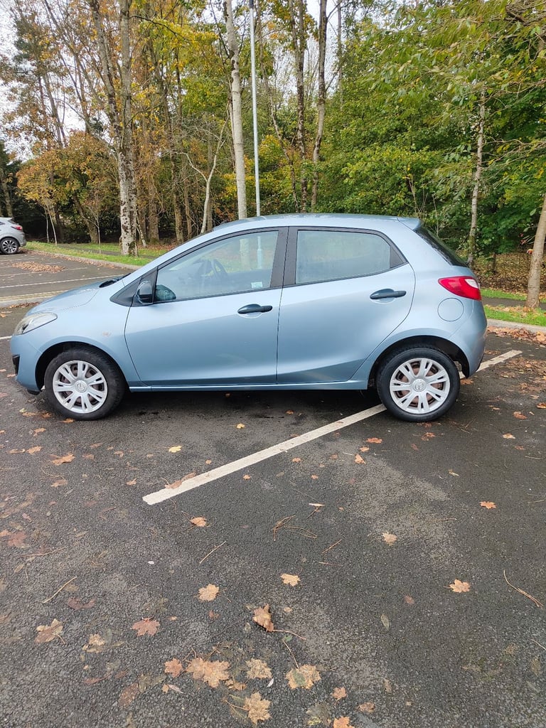 Mazda, 2, Hatchback, 2012, Manual, 1349 (cc), 5 doors