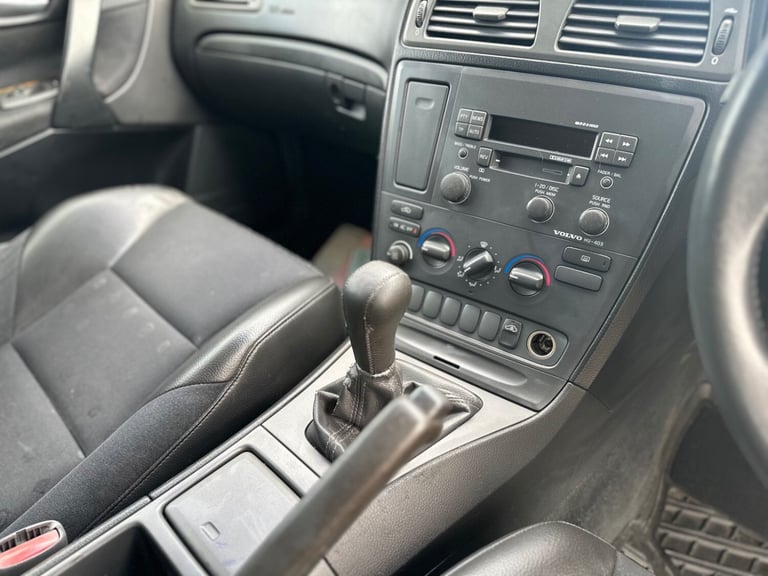 VOLVO V70 2.4 140 Torslanda